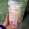 母乳赠送给需要的妈妈