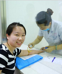 �������ռǡ�����5����������˫��Ƥ��������ڴ�������е�����