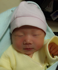 小胖妹丑哭了我这个当妈的