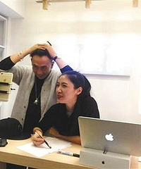 女白领下班后变主播,传授渣男识别术走红