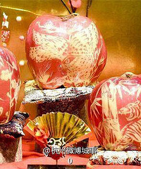 平安夜,3个苹果卖39888元!你咋不上天呢
