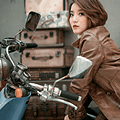 软萌少女变身机车女郎