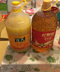 花生油冬天该不该凝固呀?某猫超市的东西都不知道可不可信了