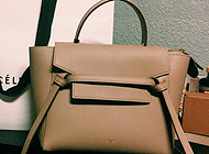 һֱ��ϲ��CELINE�����������Ʋ����̫��Ц��