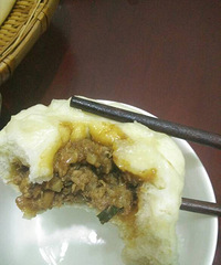 现学现卖的酱肉包堪比wanghong“鬼包”更好吃