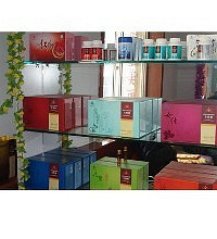 家里父母现在迷于买某品牌保健品,怎么办?