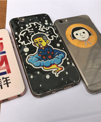 手机壳真是本人恶趣味的一个美好展示体,看看这些都太好玩了