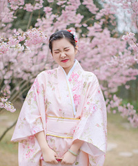 樱花和服