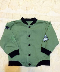 弟弟的衣服也可以这么多