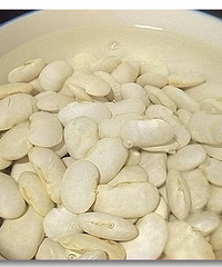 【狂叔厨房】大白豆炖猪蹄