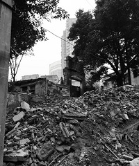 两个月时间走过重庆的50处老建筑。
