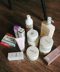在唯品会的内购会上买了一大堆护肤品,绵羊油才17块钱