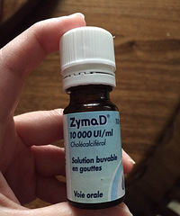 转让2瓶法国ZymaD维D滴剂