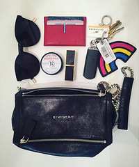 �����̽����������İ���������������ɶ��