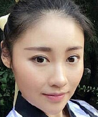 90后女艺人被陌生人捅死
