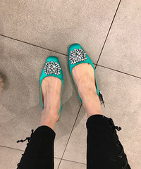 zara���¿��ˣ�ȥ��������һ���·������û����ס��������