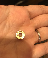 �������ͣ���LV�İ��۰����գ�