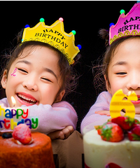 生日快乐,两个小美妞
