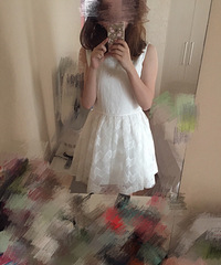 小ck内购抢的包包和团的衣服刚好配一身,很喜欢