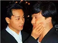 只有他敢掐成龙的脸