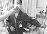 8岁男童骑共享单车摔成肝破裂