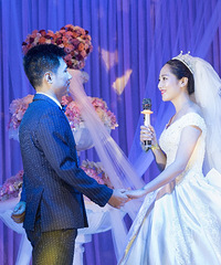 我们赢了时间,为了爱情结婚啦!