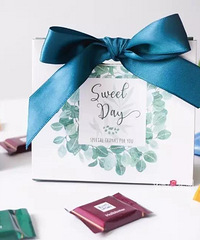 ʷ����ȫ���Ա���100�ֳ���ϲ�ǺУ��ں��۸��ַ