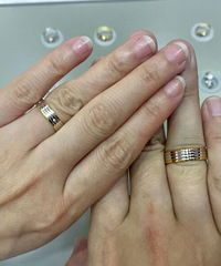 ���ڶ��Ƶ���һ�޶���ר���Խ䣬����Ҫ���ǵ¹�ԭ������