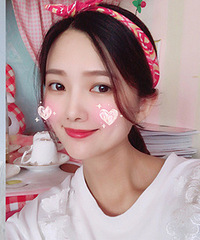 告别厚妆感,晒出夏季美妆照