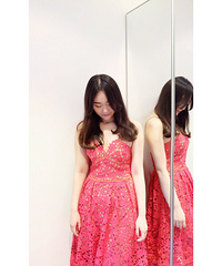 来说说你买的最贵的一件夏天的衣服是多少钱?