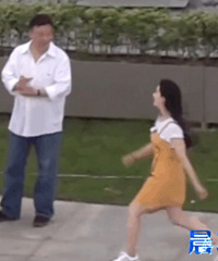 真怕范冰冰一下扑倒李晨