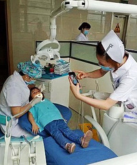 妹妹补牙好乖,连医生都表扬