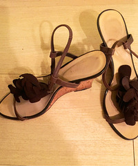 Ů��ζ����Ь