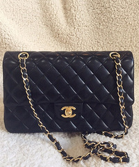 ��ɹɹ��������ζ���һ�У�������Ь�ӡ��ں졢��ˮ��