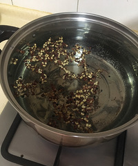 自制盐水泡盐蛋
