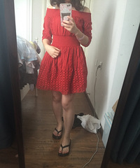 ����ĩ�����¹��и���ë������ֻ��Ť���Ǽ����·�