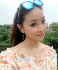 拿过校园歌手奖的苗条美女来找另一半