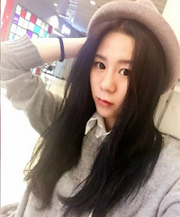 工商大学的长腿美女期待简单纯粹的爱情