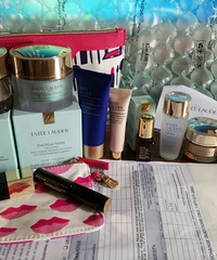 ������ʫ���캣����һ�����о���ȫ��Ϊ����Ʒ���