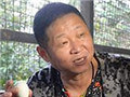 山城棒棒军毛子在养鸡