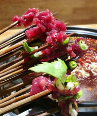重庆也能吃到成都黑火的小珺肝串串