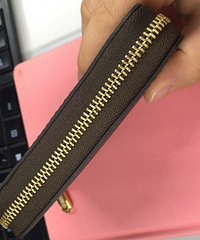 ����ӣ�����LV������Ǯ��һö