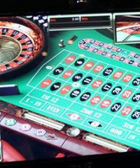 亲弟网络赌博欠高利贷40万