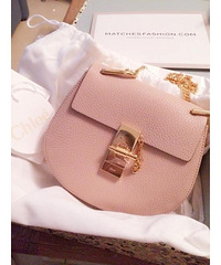 �����chloe������Faye ��drew �ĸ����ÿ�����ֵ����