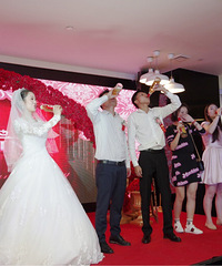 ũ���ϼҳ��޺��Ҹ�������������̨�ϴ�ƿ�ӻ��������е㶸