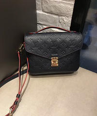 ����Ԥ����ר��������ҵ�LV�ʲ�����ڵ���������ɫ��������