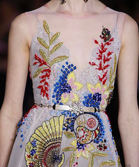 ��ɴ����Щ�޷����ܵľ���ϸ�ڣ�������ը