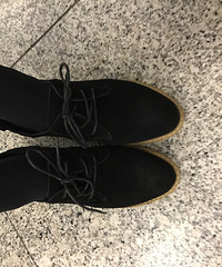 150Ԫ��˫������ܽŵķ�Ƥ����Ь������Ҳ����