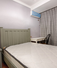 做完大扫除,一时兴起来个“艺术照”