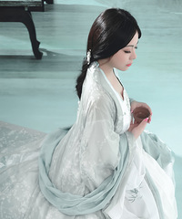 ����3�����͵Ĺŷ�д�棬�ҲŻ��˲���300��Ӵ